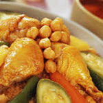 Cuscús marroquí con pollo y verduras aromáticas en cocotte - La Despensería
