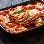 Lasañas de carne italianas con bechamel gratinadas al horno - La Despensería
